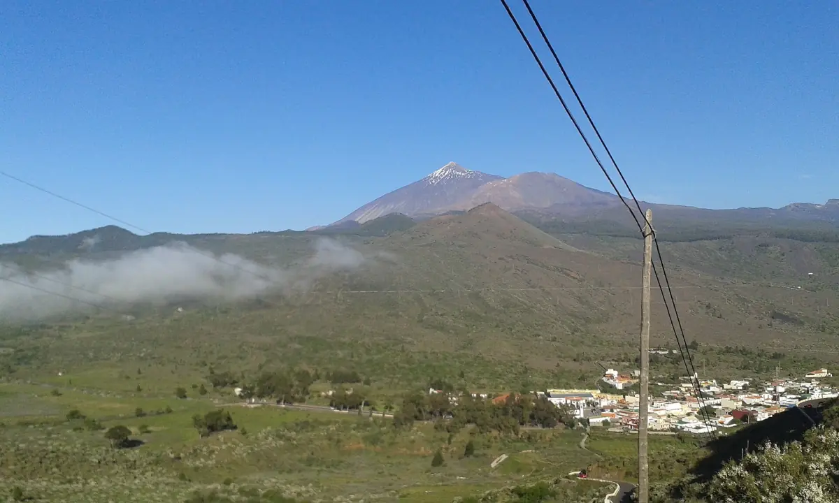 Der Teide über dem Tal von Santiago del Teide